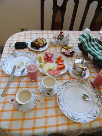 Desayuno Casa Castellon Kenia Castellon